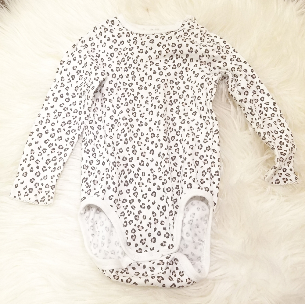 🌟4/$10 Leopard long sleeve onesie